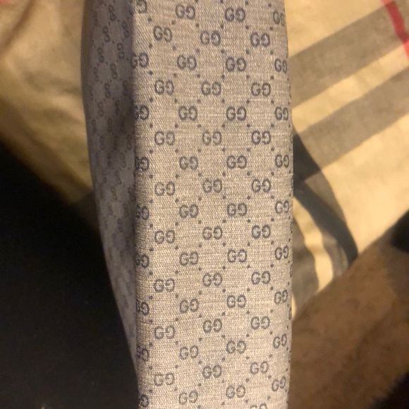 Authentic Vintage Gucci Handbag - Picture 8 of 8